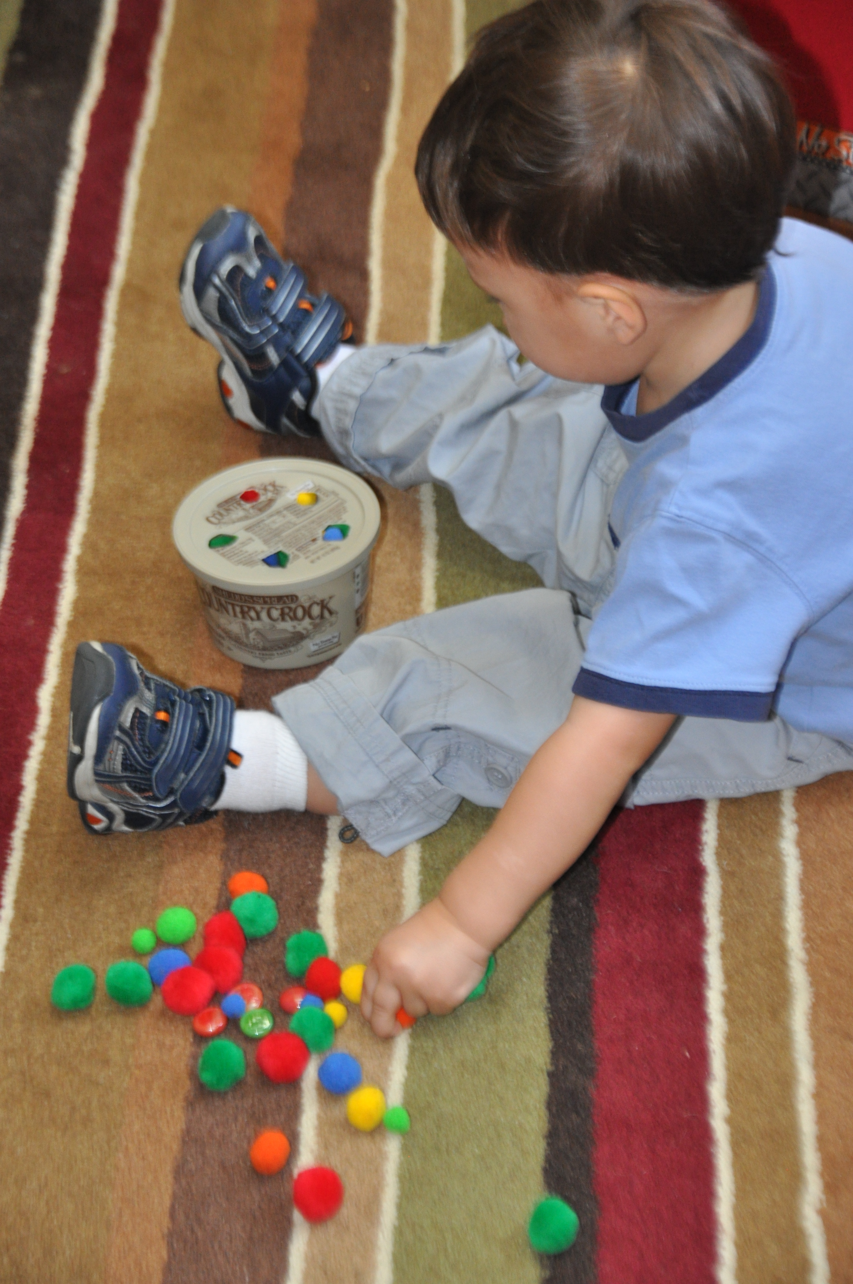 Homemade Toy: Pushing Puff Balls  Fun & Engaging Activities for